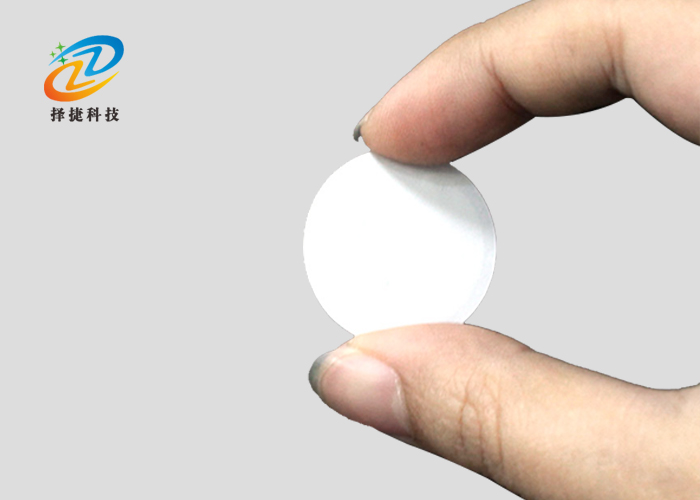 NFC標(biāo)簽  直徑25mm產(chǎn)品實(shí)拍展示四