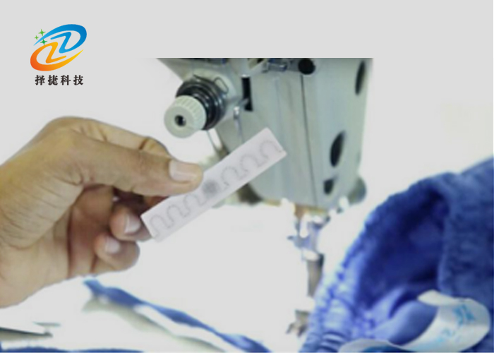 軟質(zhì)洗滌標(biāo)簽ZJ-5815產(chǎn)品實(shí)拍圖二